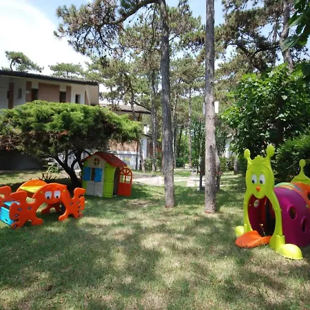 Villaggio Alex 31 Lignano Sabbiadoro
